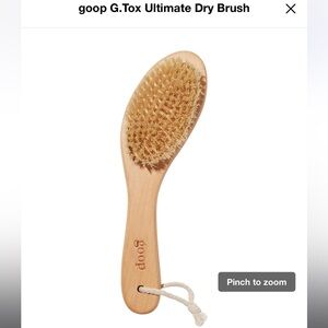 New unused goop beauty G.Tox Ultimate dry brush.